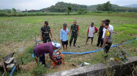 Pendampingan Pompanisasi Kelompok Tani Tirtoyoso 1 & 2 Segoroyoso