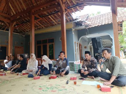 Ulu-Ulu Segoroyoso Dampingi Sosialisasi Padat Karya Dana Keistimewaan di Srumbung