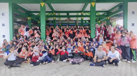 Senam Bersama PKK dan Kader Pedukuhan